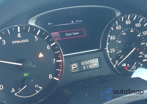 2015 Nissan Altima 2.5 Sv z USA, uszkodzony, nr VIN 1N4AL3AP2FC215594